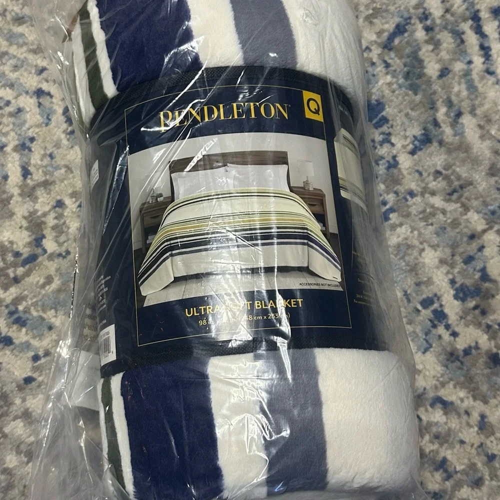 NWT Pendleton queen Blanket in Pinto Basin - Picture 5 of 5